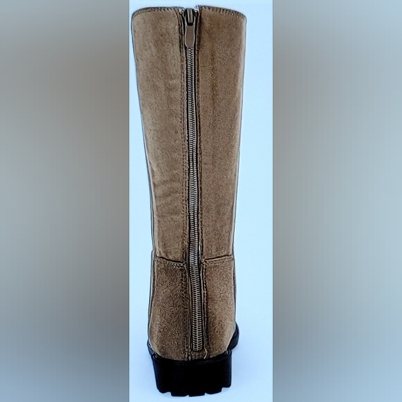 NIB FAUX SUEDE CHELSEA BOOTS CHUNKY LOW HEEL BACK ZIP RIDING BOOTS GIRLS… - Picture 9 of 16